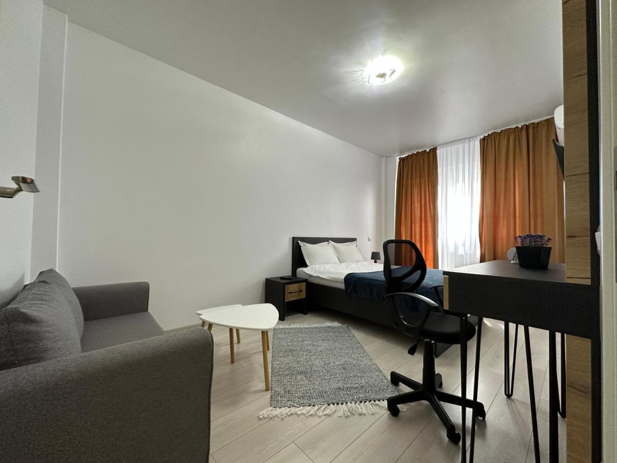 Renting Solutions Studio Jászvásár Kültér fotó
